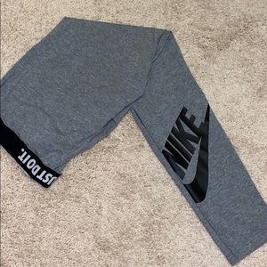 Nike leggings